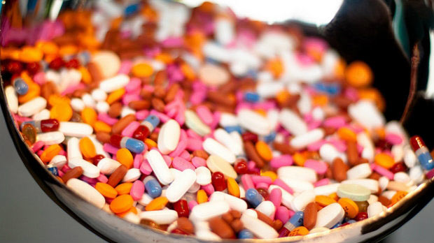 Multicoloured pills