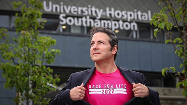 Dr Hugo De La Peña in front of University Hospital Southampton