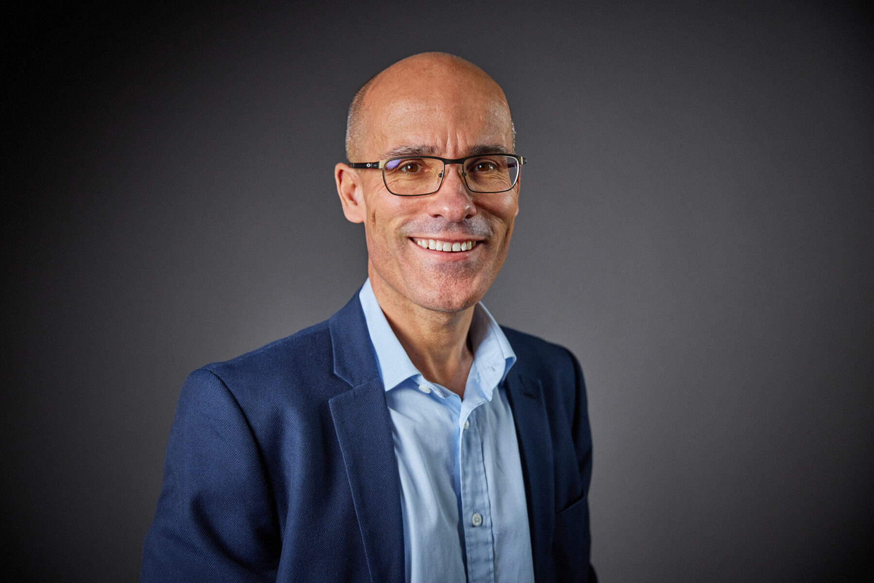 Christopher Rouk A chat with Charlie: A fond farewell to CRUK’s Chief Clinician - Cancer ...