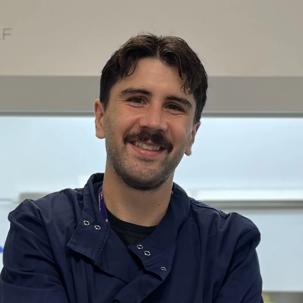 Dr Jonathan Burden is a postdoctoral research assistant at the Barts Cancer Institute.